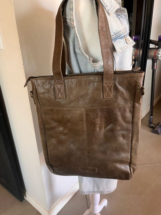 Open Plain Leather Tote