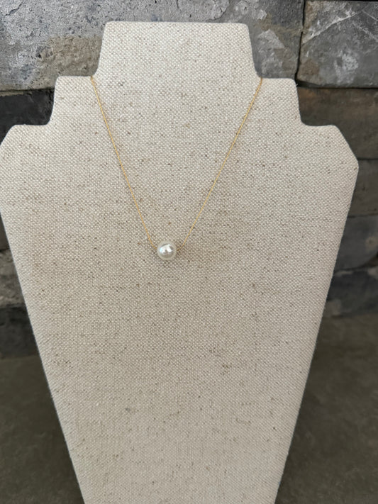Large Pearl Gold Necklace